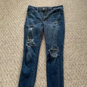 American Eagle Ripped Jeggings